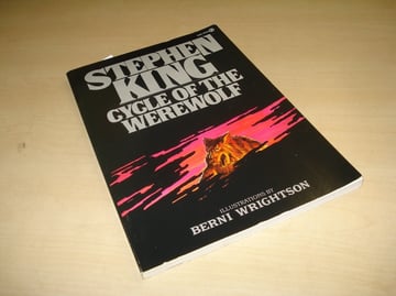Cover of Cycle of the Werewolf by Stephen King